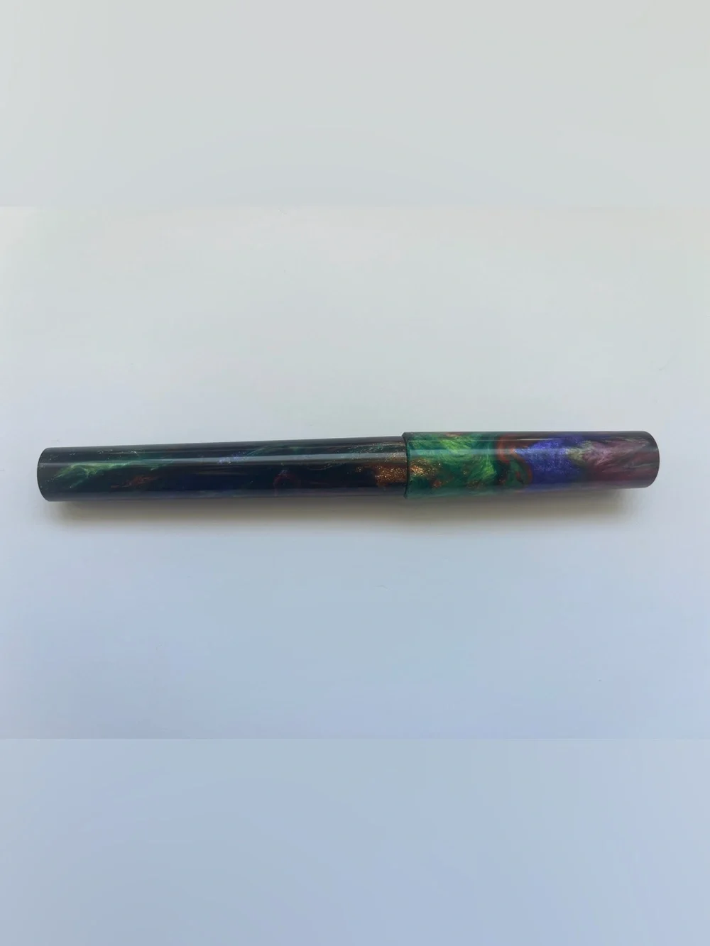 New Just Turnings Fountain Pen Carson XXXIII Resin Broad Nib Writing Sparkle